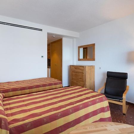 Hotel Apartamentos Bajondillo ตอร์เรโมลิโนส ภายนอก รูปภาพ