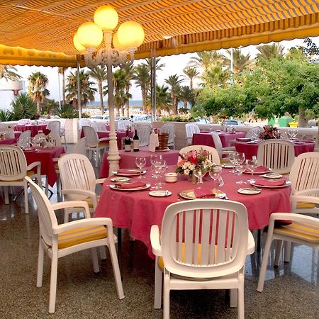 Hotel Apartamentos Bajondillo ตอร์เรโมลิโนส ร้านอาหาร รูปภาพ Restaurant